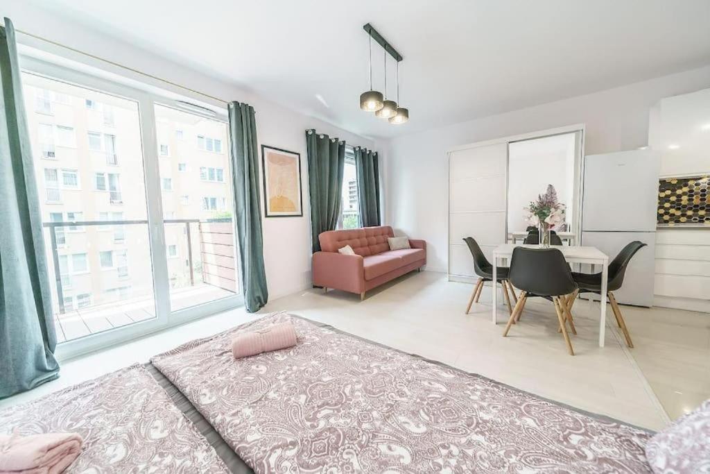 Urbannestgroup - Sienna 65 Apartment Warsaw Luaran gambar